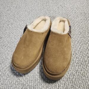 Lamo Jane Women's Suede Slippers with Ortholite Foam Insoles Women's 10 NWT